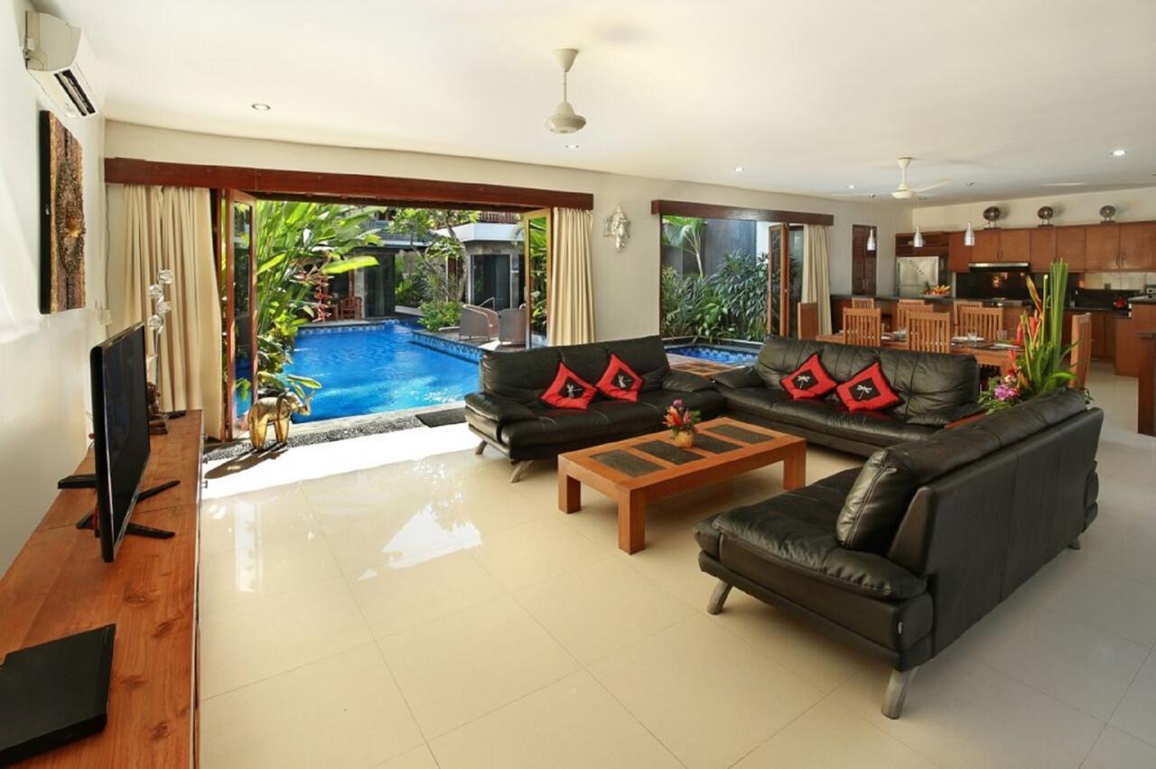 Villa Blue Seminyak Exterior foto